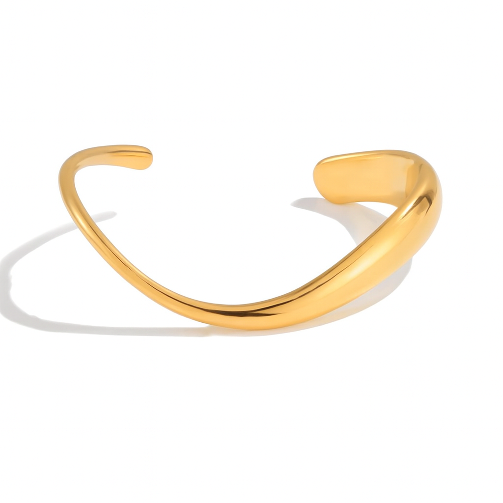 The Aureum Curve Cuff