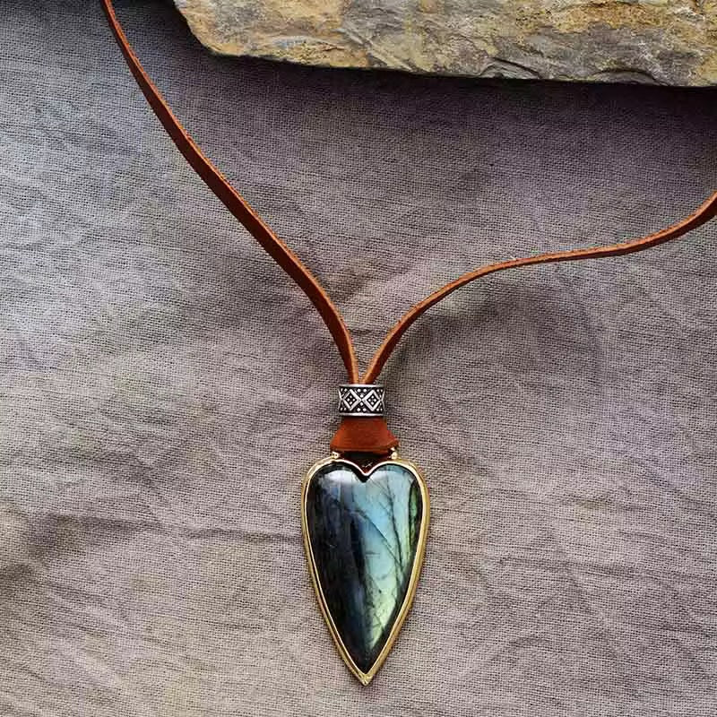 ✨ Aurora Heart Labradorite Necklace