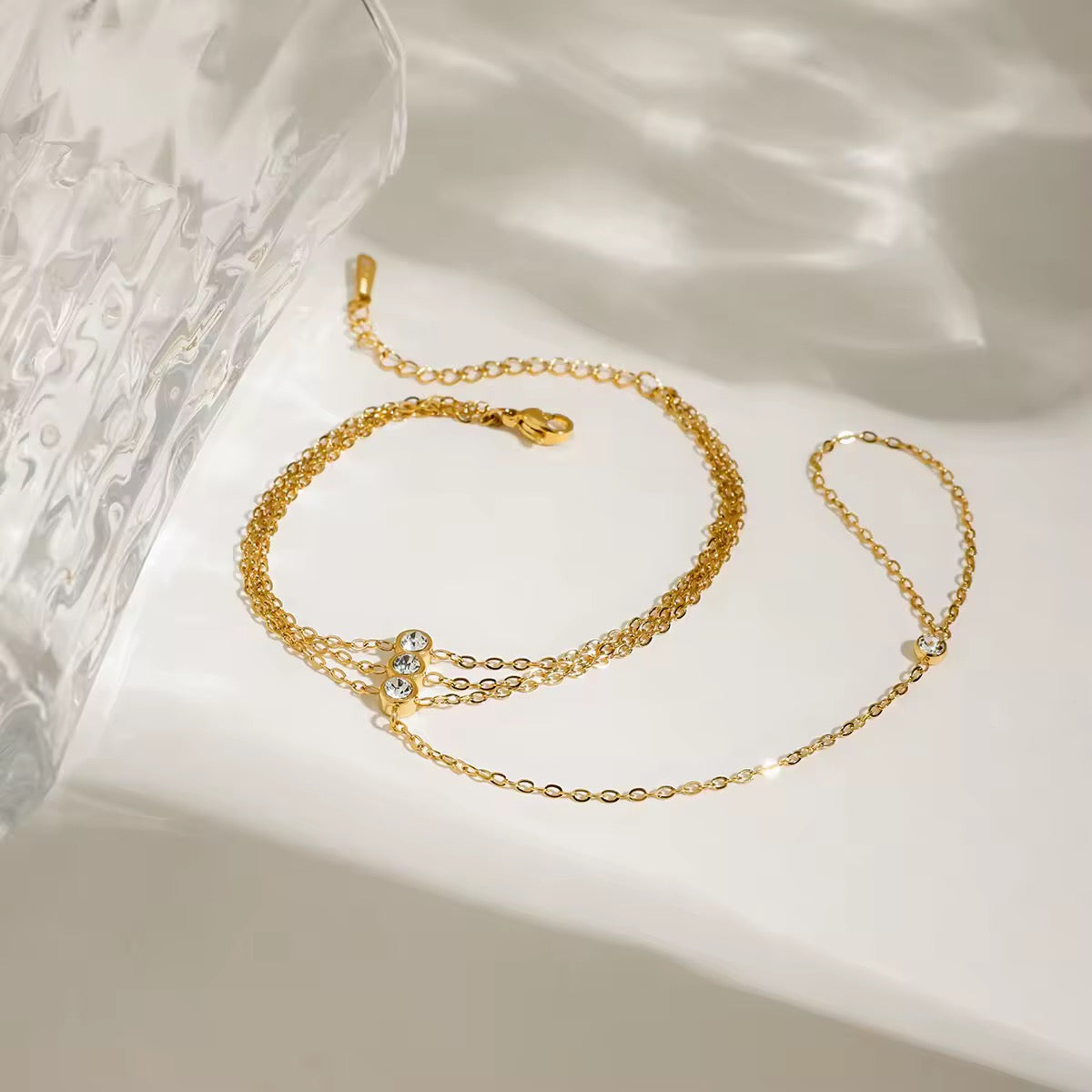 Lustre Luxe Hand Chain