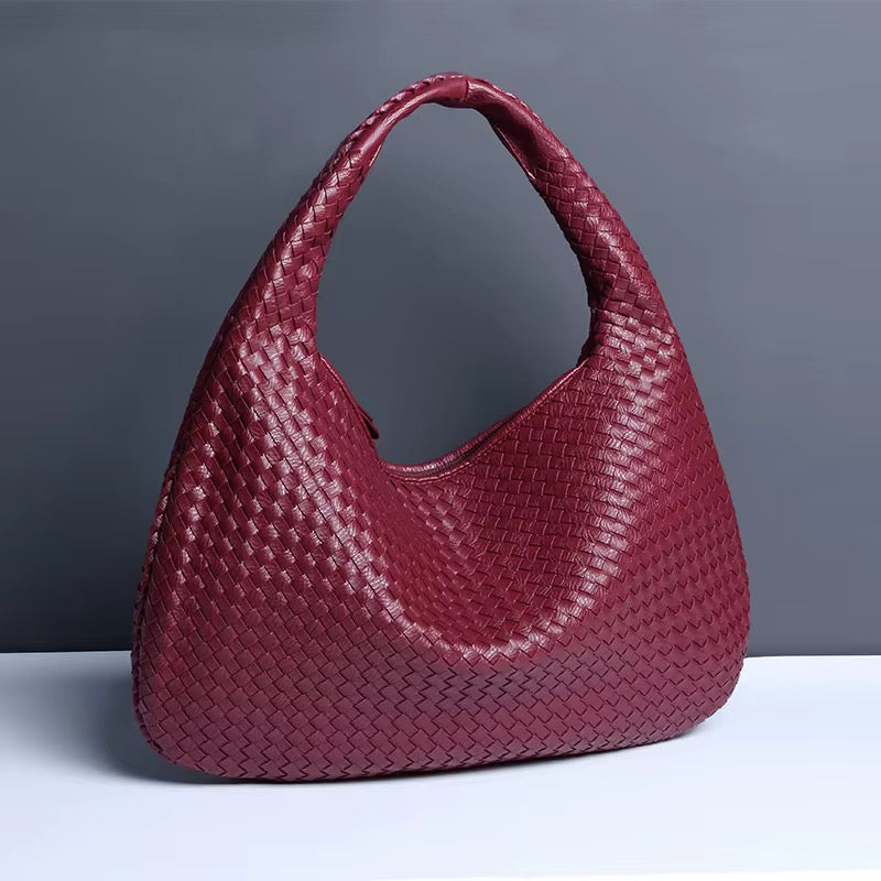 Vespera Shoulder Bag