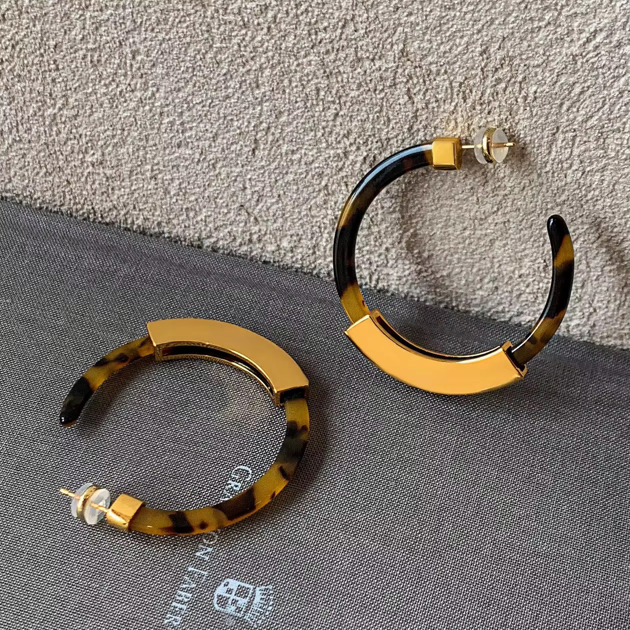 Mocha Marble Hoop Earrings (Light Brown & Dark Brown)