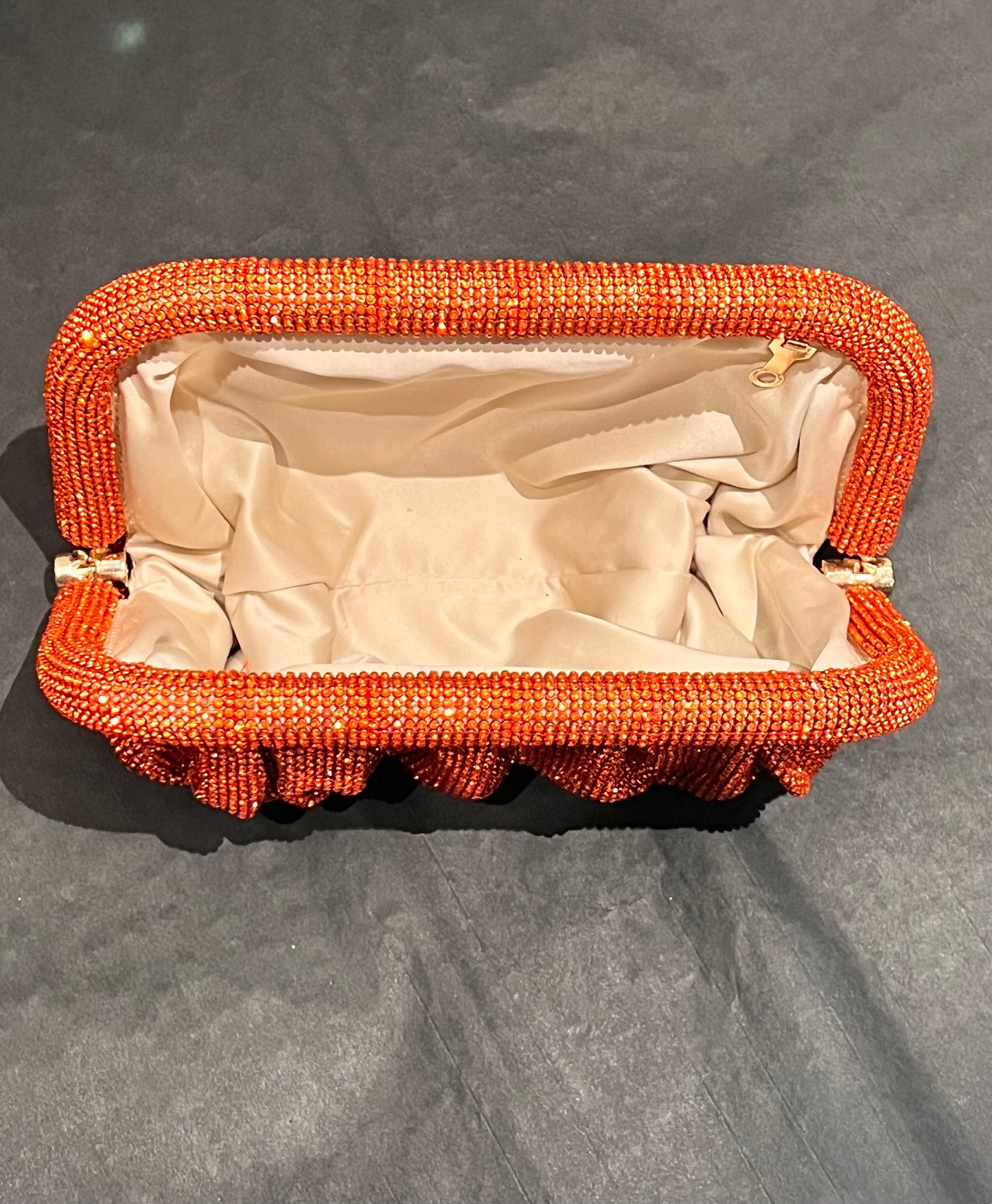 🔥 “The Sunset Ember Clutch”