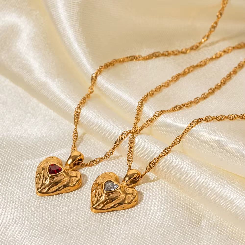Luna Heart Necklace – White Zircon Glow