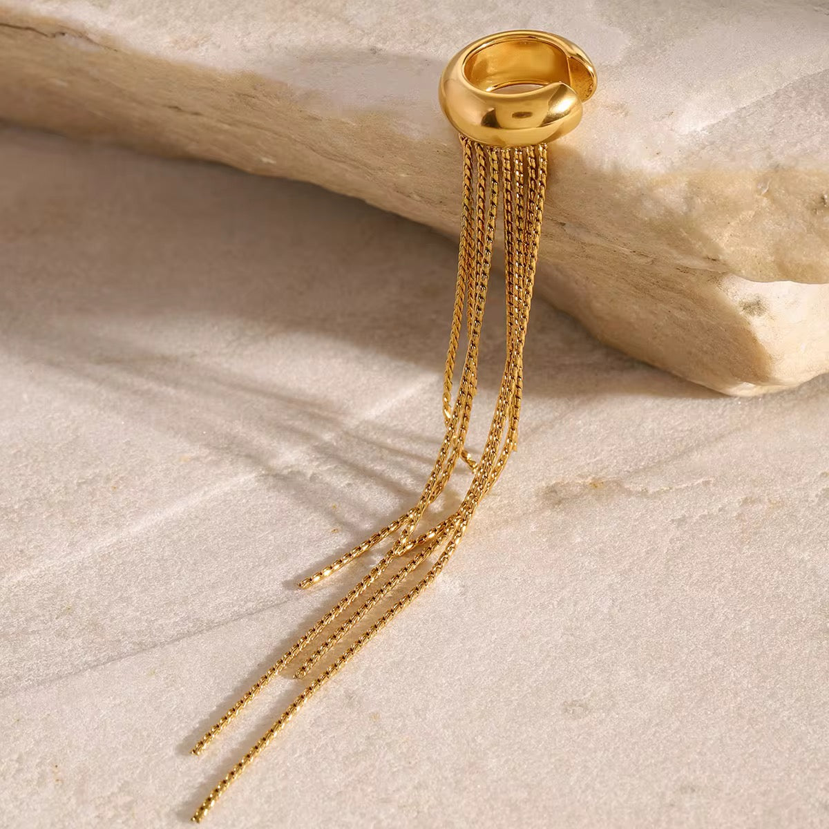 Solenne Cuff
