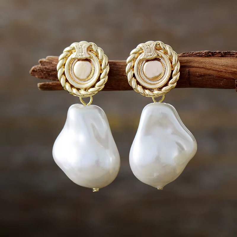 Luxury Baroque Pearl Drop Earrings-Bold Art Deco Elegance