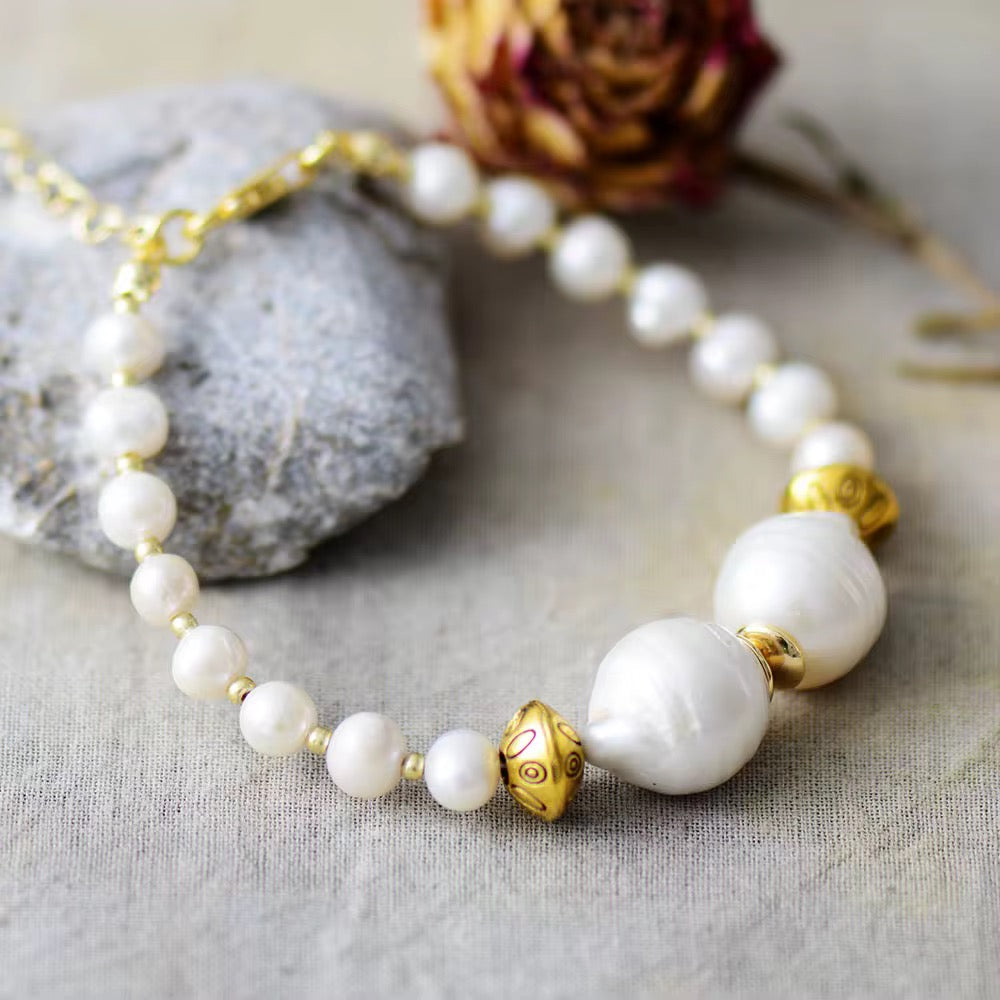 Baroque pearl & Healing Crystal Bracelet