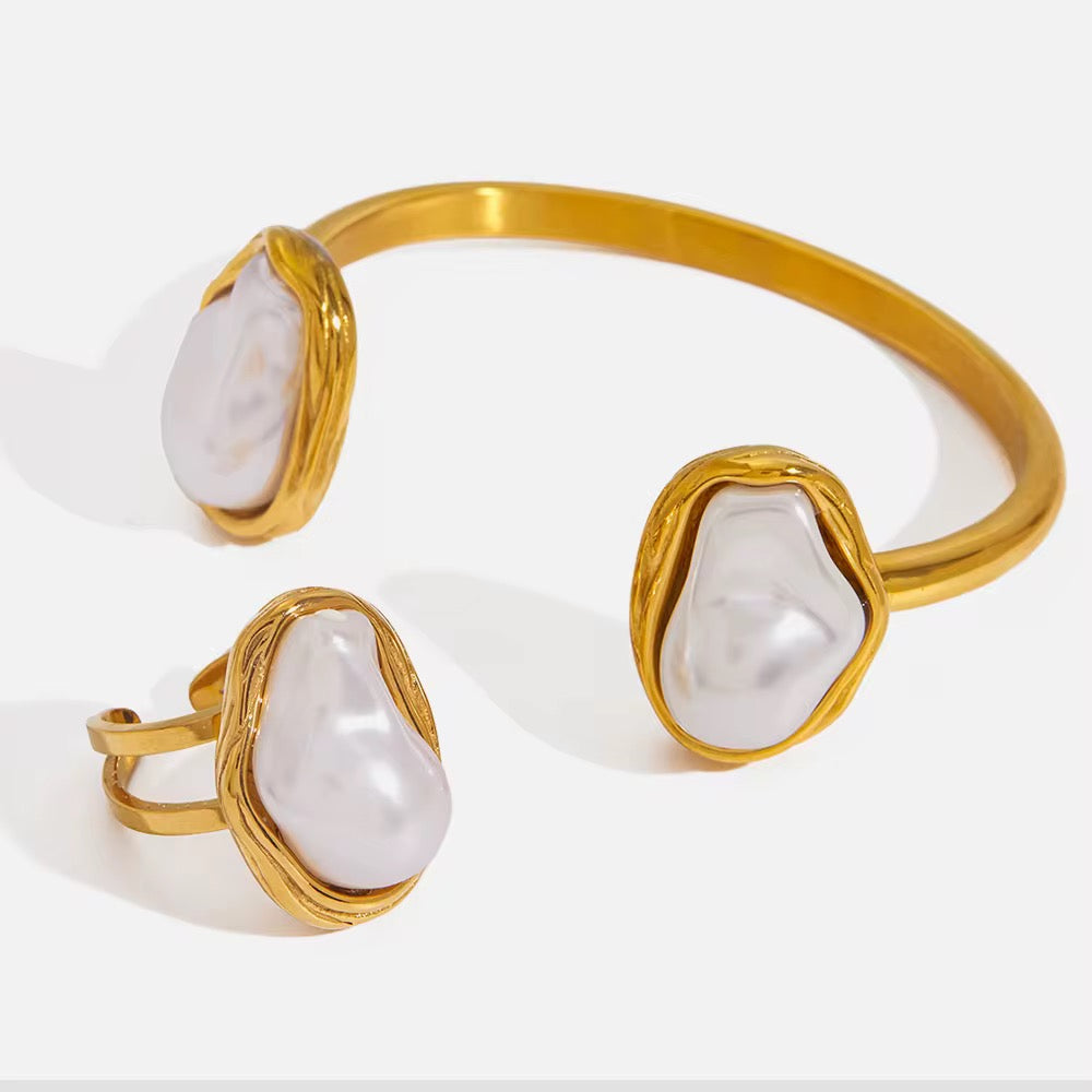 ✨ AURORA TIDE CUFF