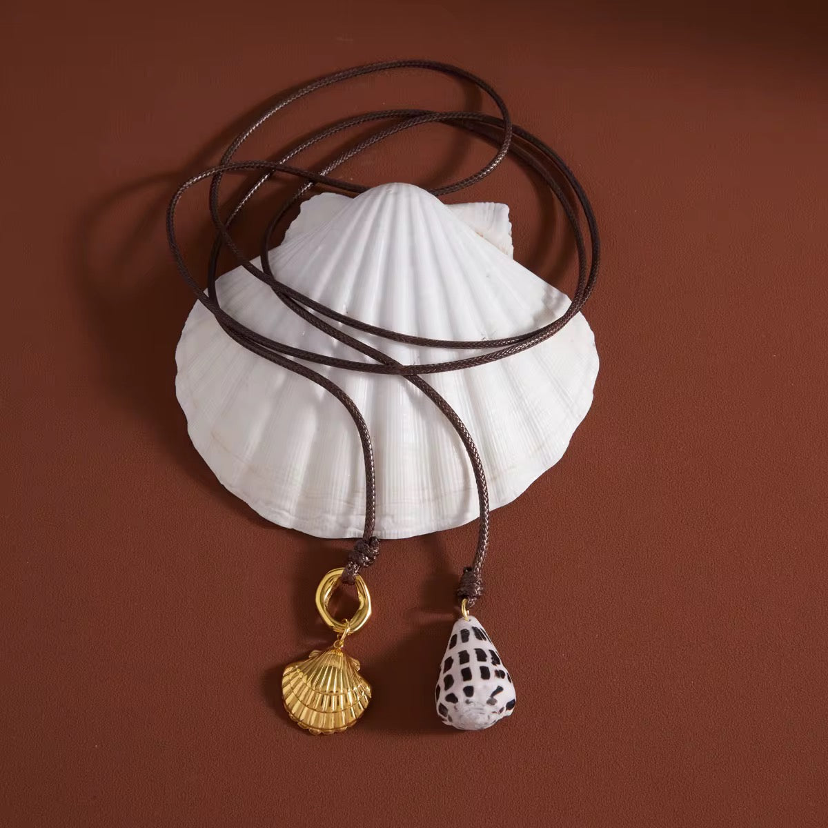 Golden Coast Shell Necklace