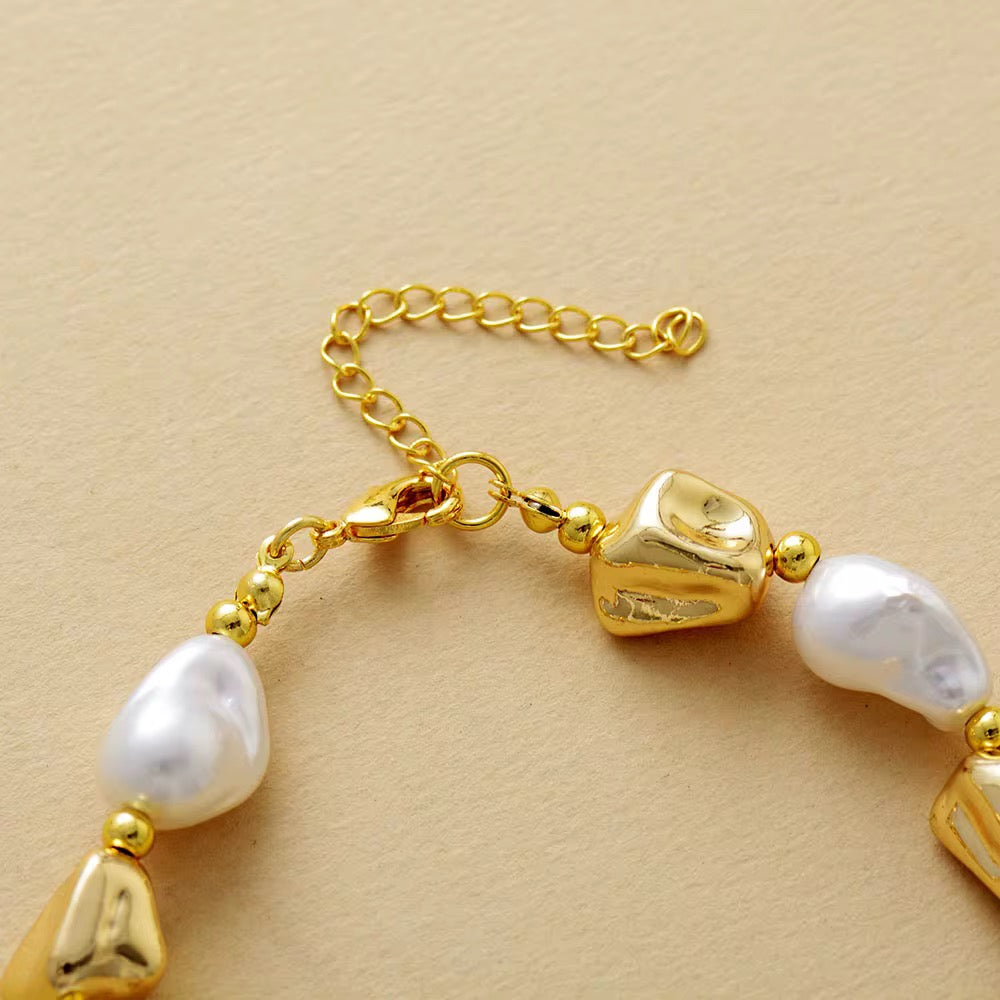 “Aurora Drip” – Baroque Pearl Lariat Necklace