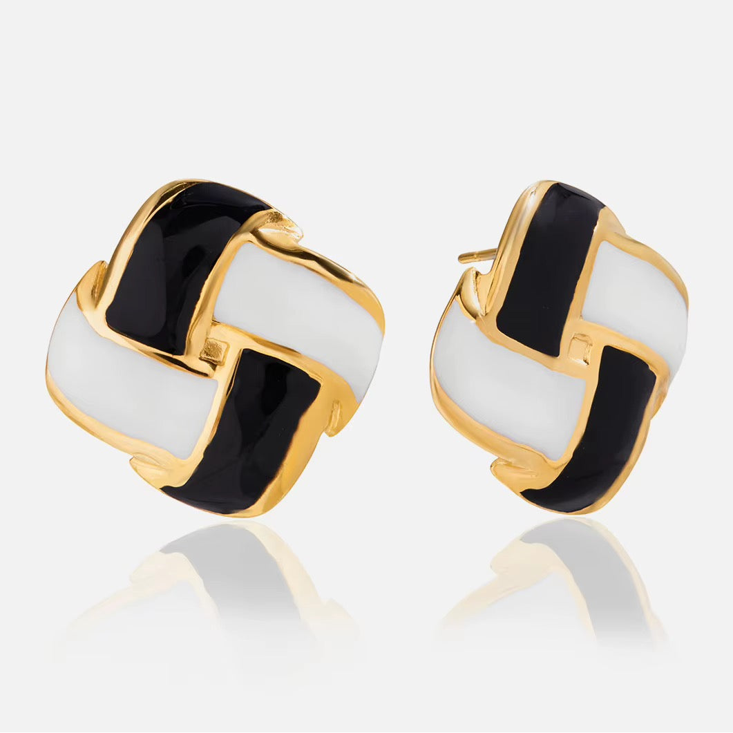Monroe Noir Stud Earrings