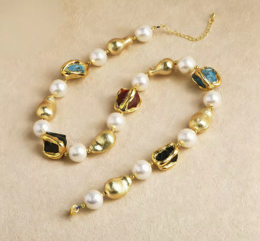 ✨ “Aurora Royale” 18K Gold-Plated Statement Necklace