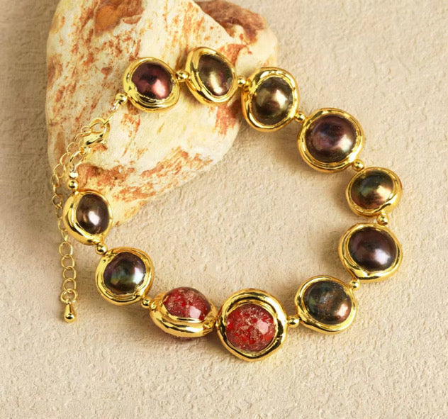 Noire Ember Statement Necklace