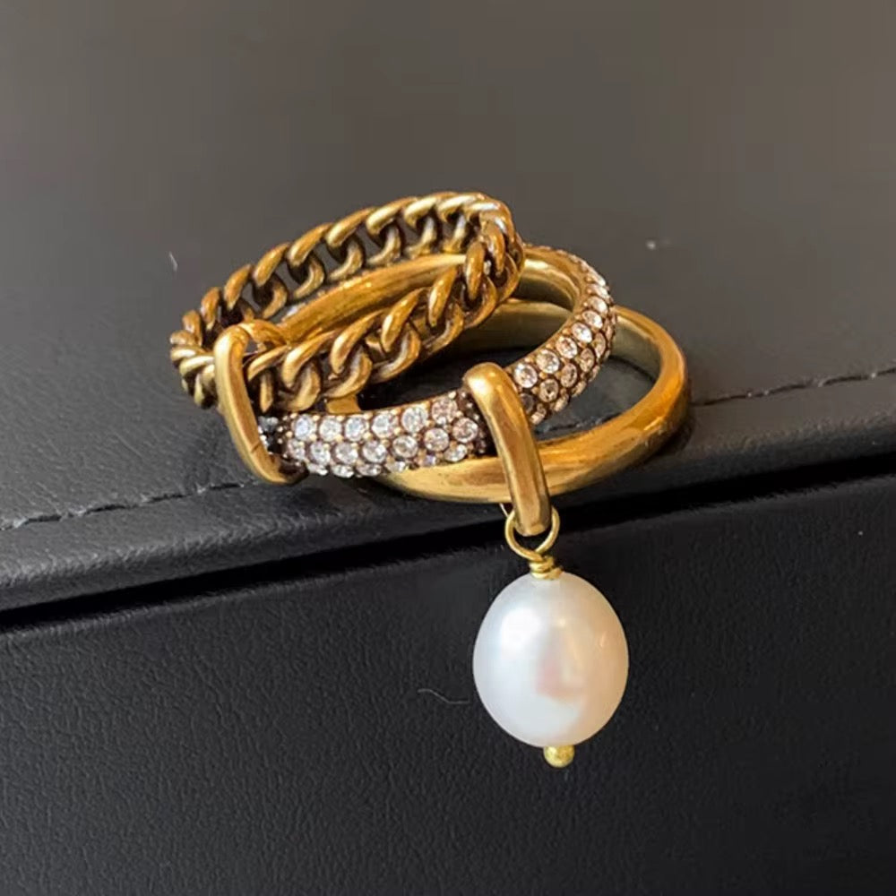 The Gilded Pearl Stacker