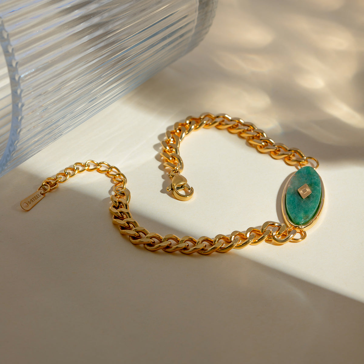 Emerald Grace - Retro 18K Gold Jade Chain Bracelet