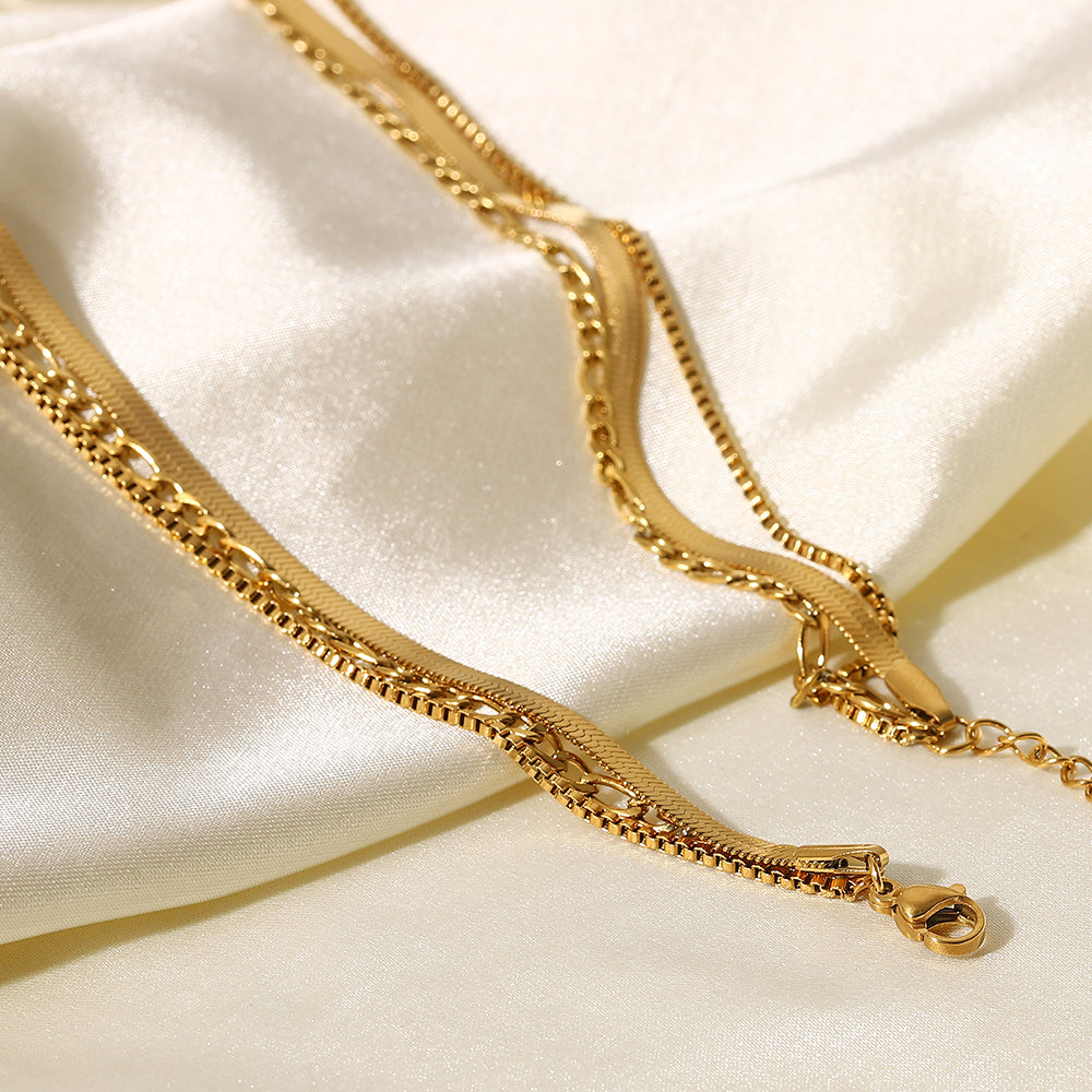 Lustro Triple Chain Necklace