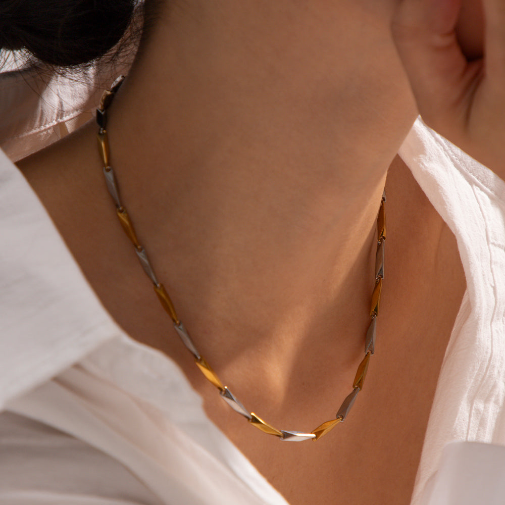 Aurora Luxe DuoTone Bamboo Chain
