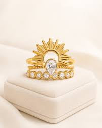 Nerissa Ivory Sunburst Ring Set