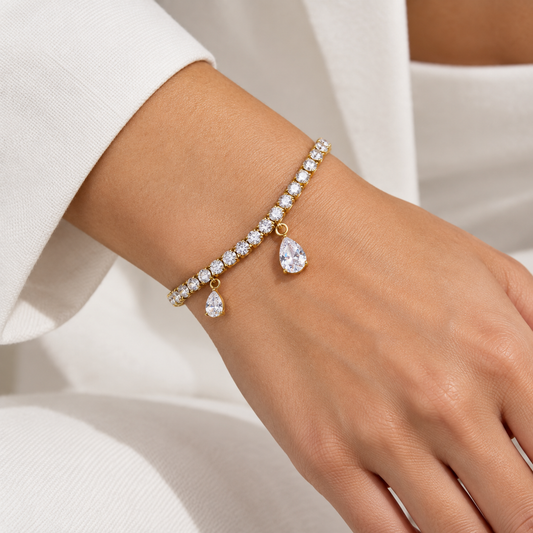 Élise Teardrop Tennis Bracelet