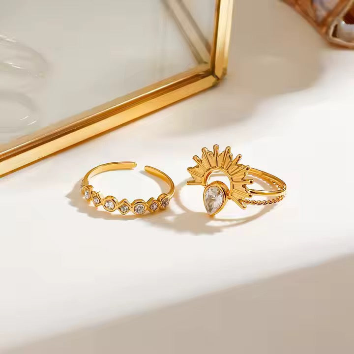 Nerissa Ivory Sunburst Ring Set