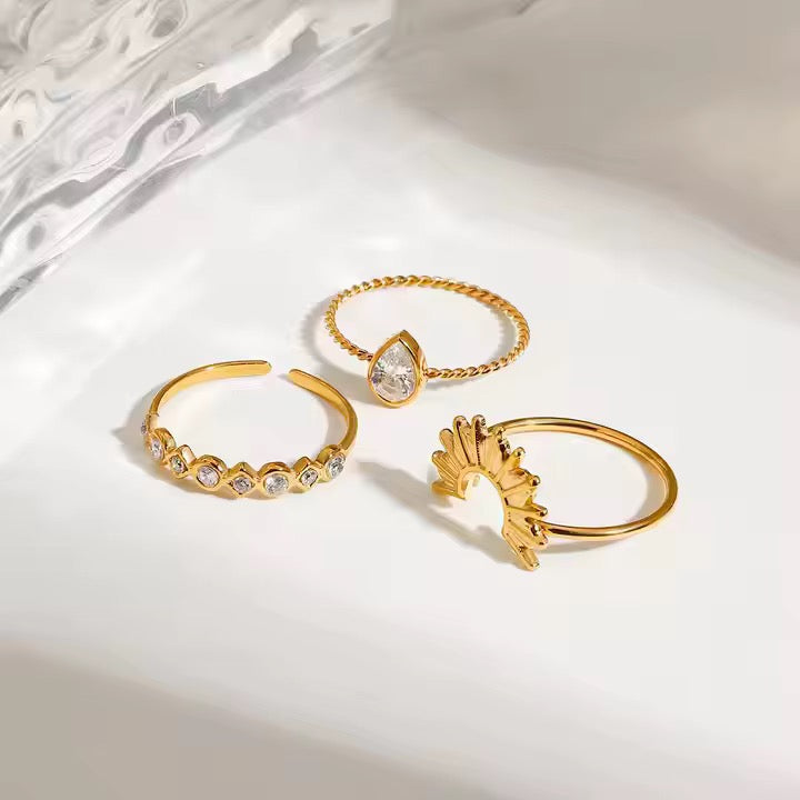 Nerissa Ivory Sunburst Ring Set