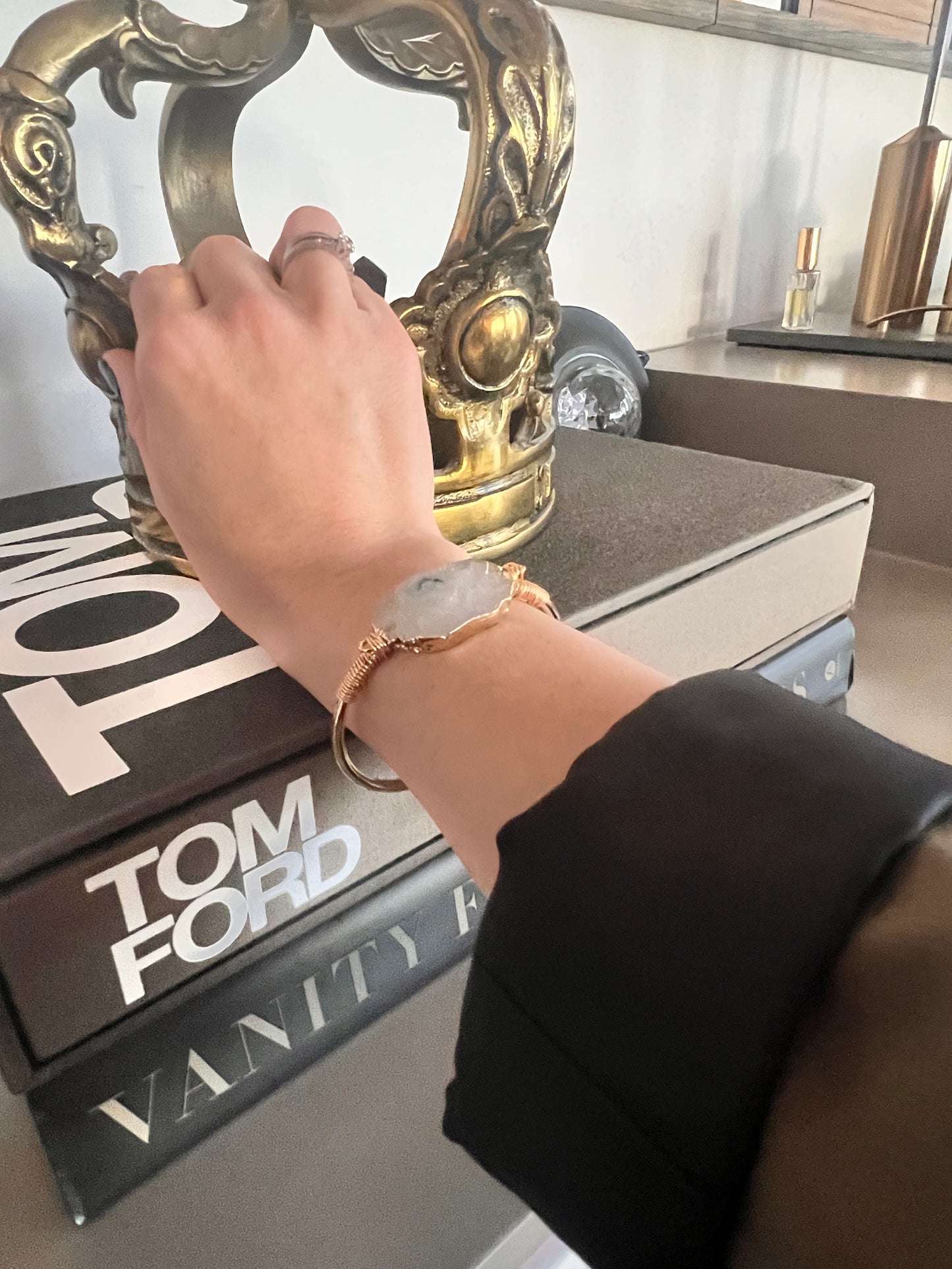 Luna Veil White Agate Cuff