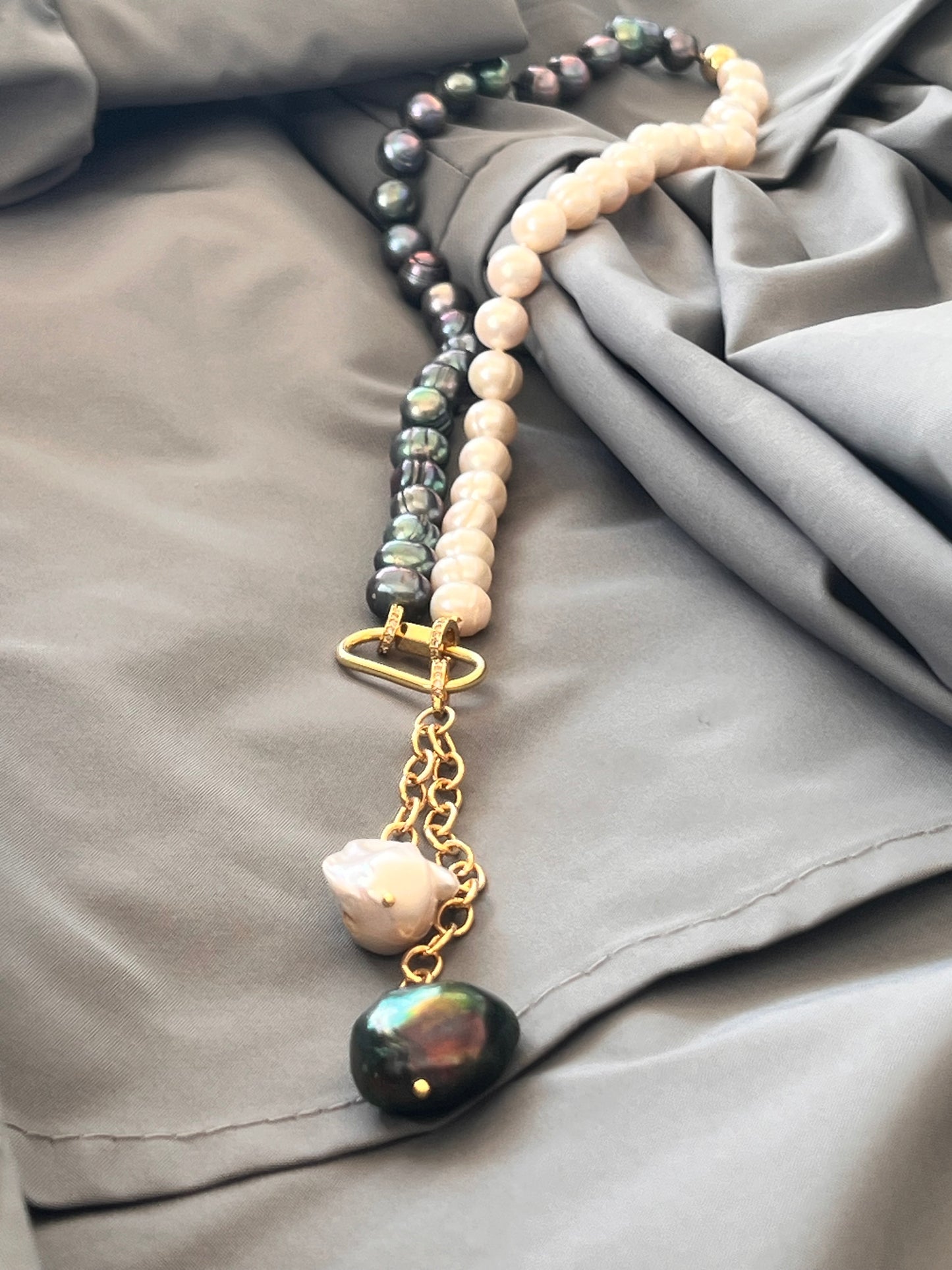 Golden Tide Baroque Pearl Necklace