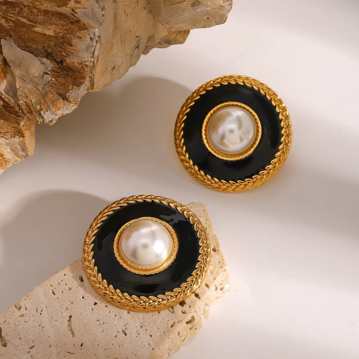 Nocturne Empress Earrings