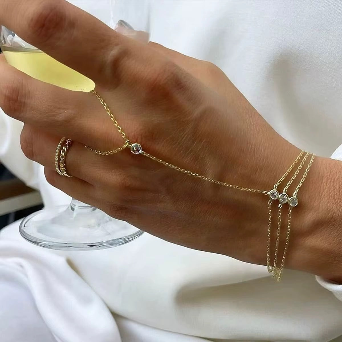 Lustre Luxe Hand Chain