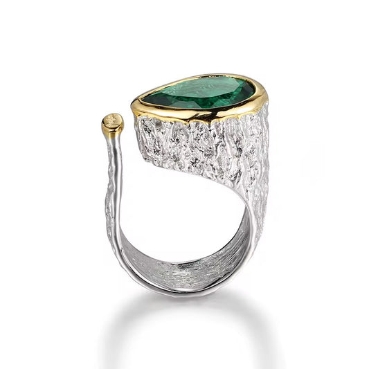 The Deon “Emerald Veil” Ring