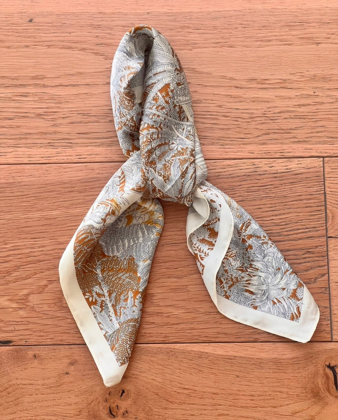 Le Jardin Secret Mini Scarf