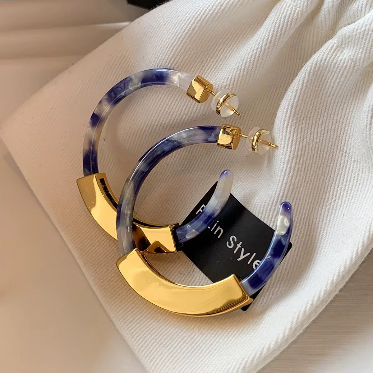 Azure Pearl Hoop Earrings (Blue & White)