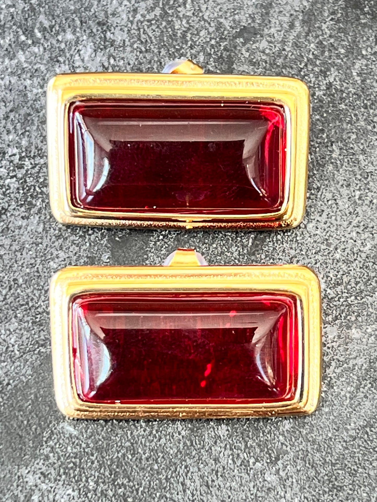 Scarlet Verve – Vintage Red Agate Earrings