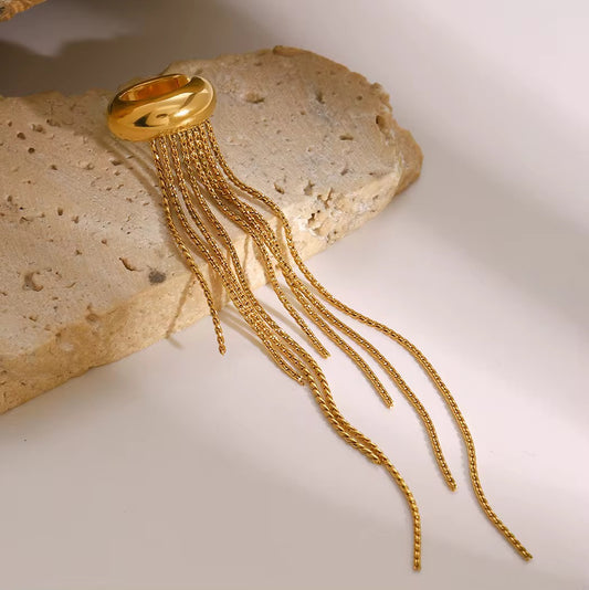 Solenne Cuff