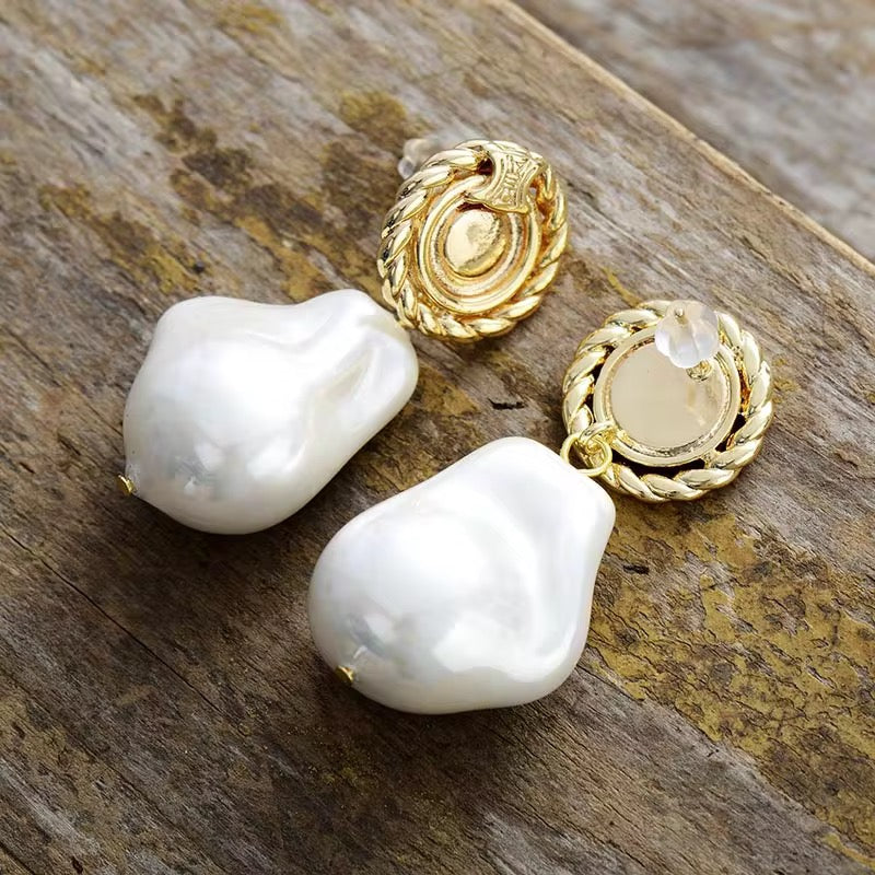 Luxury Baroque Pearl Drop Earrings-Bold Art Deco Elegance
