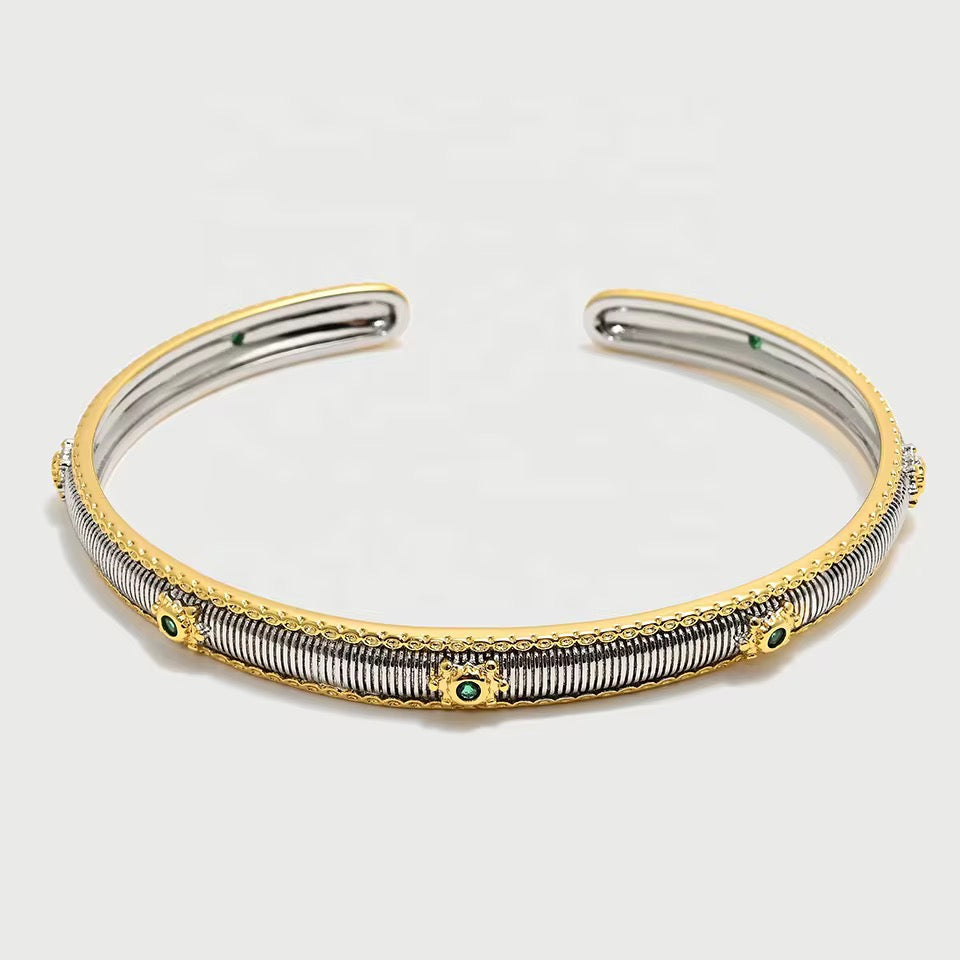 Antoinette Héritage Cuff