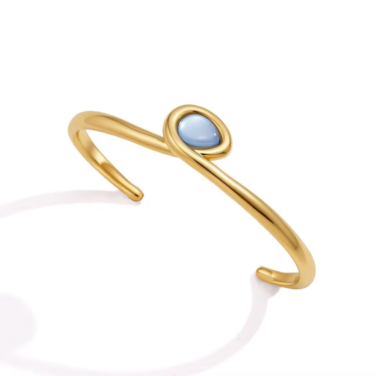 ✨ Celia Cuff
