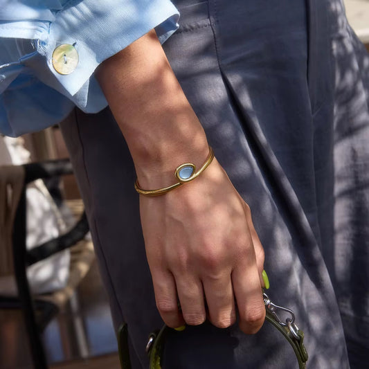 ✨ Celia Cuff