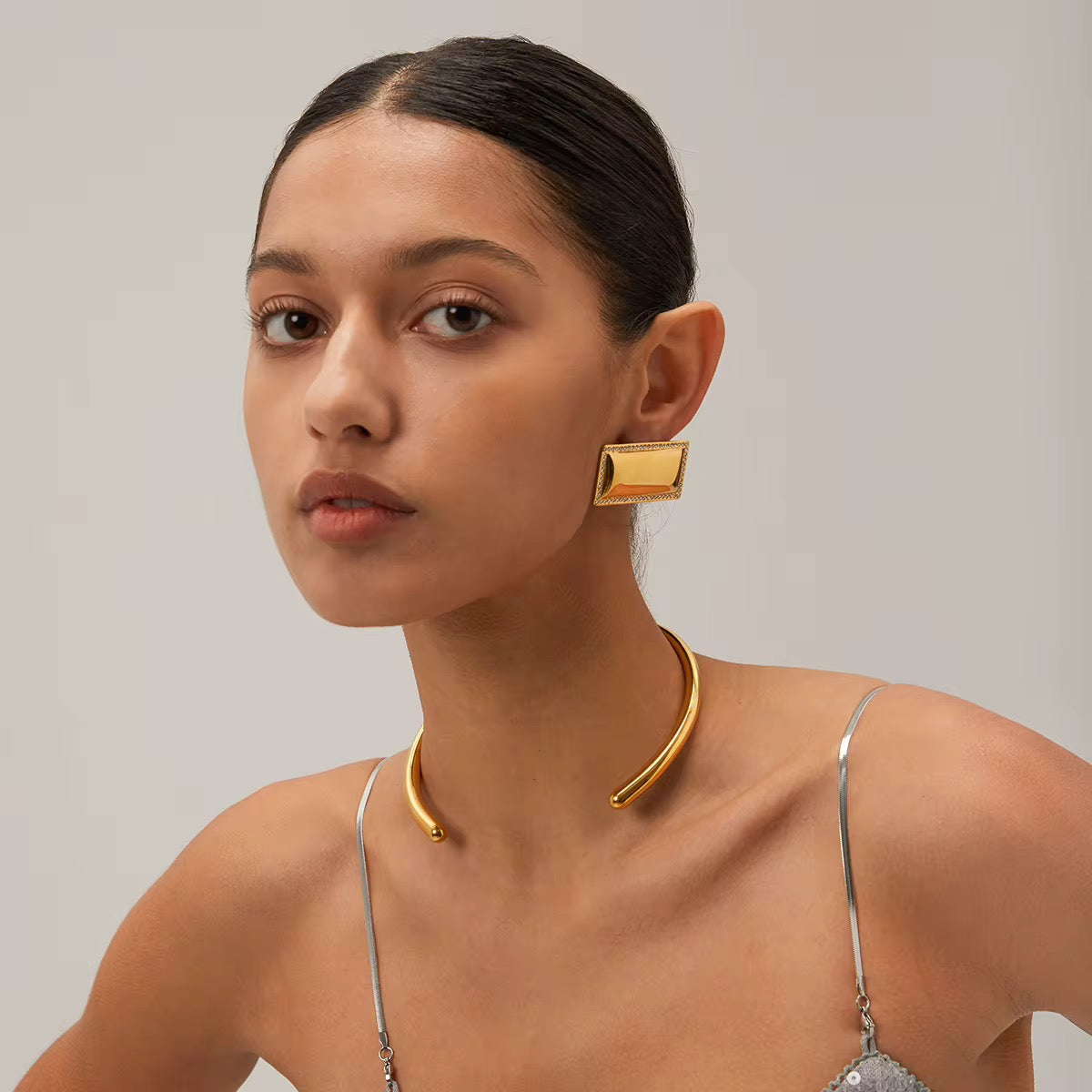 Marcelle Open Choker Necklace