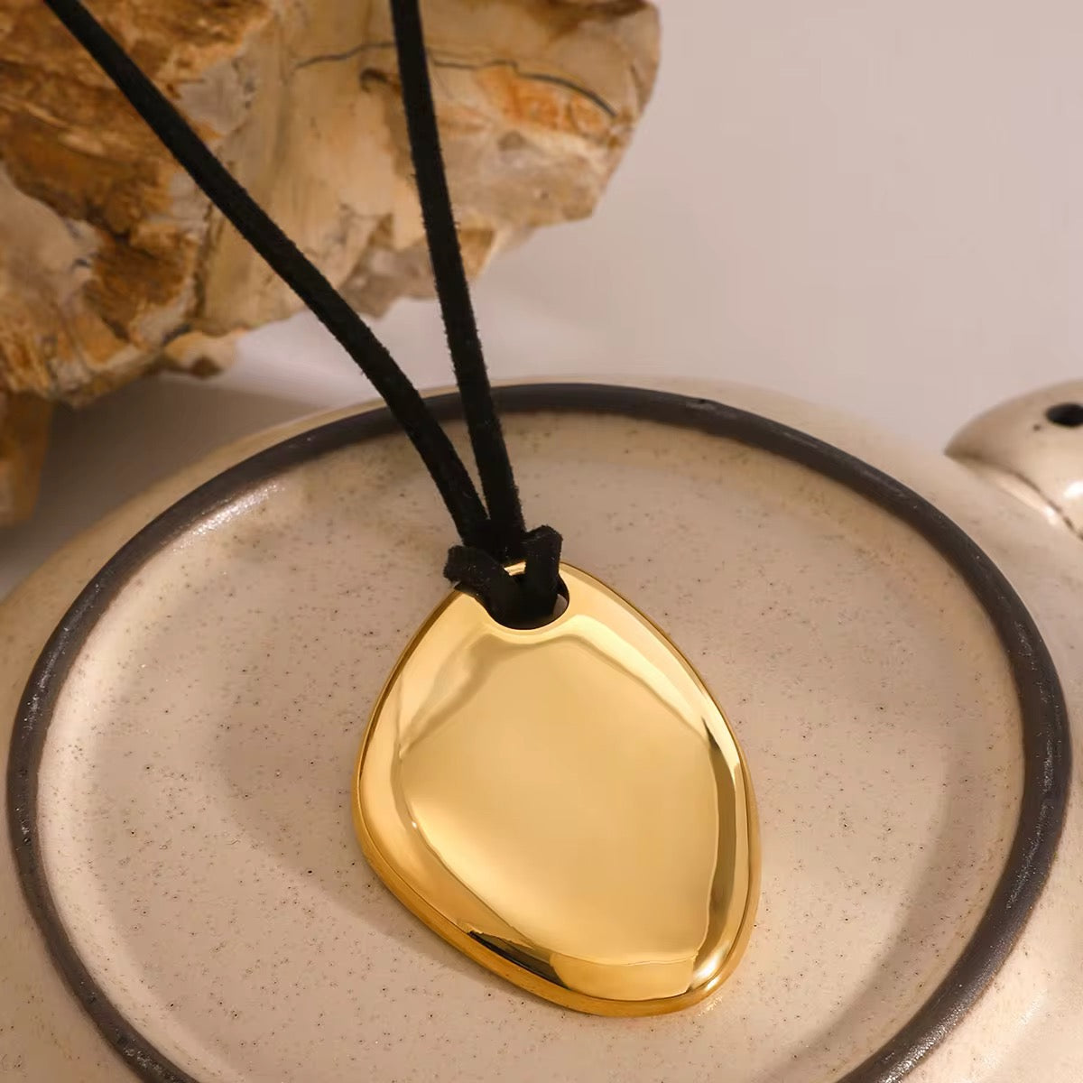 Flux Pendant Necklace – 18K Gold Plated Stainless Steel