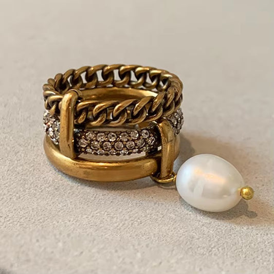 The Gilded Pearl Stacker