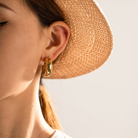 Radiant 18K Gold Plated Chunky Hoop Earrings - Bold & Timeless